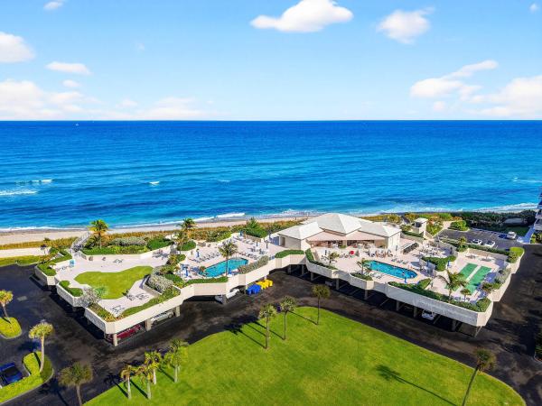 Water Glades, 5510 N Ocean Dr #7C, Riviera Beach, Florida 33404, image 2