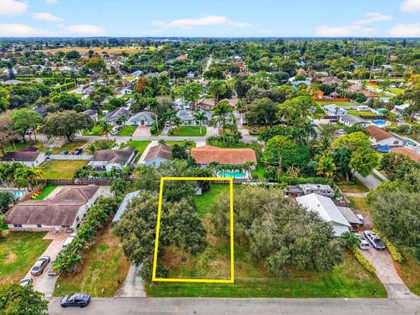 7685 2nd Ter, Lake Worth, Florida 33463, image 1