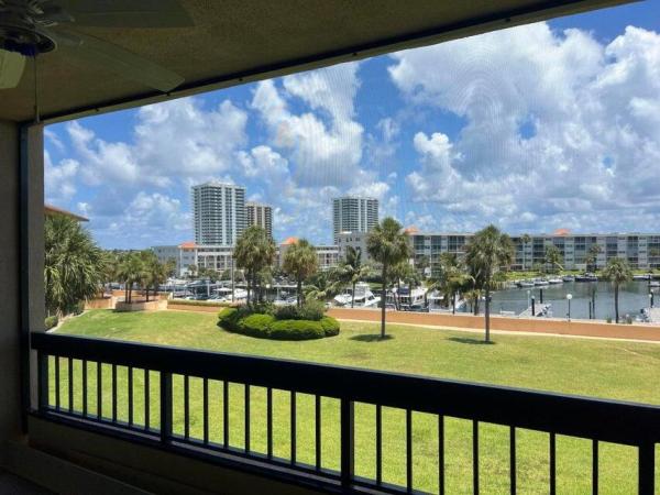 Marina Bay, 1030 Us Highway 1 #302, North Palm Beach, Florida 33408, image 2