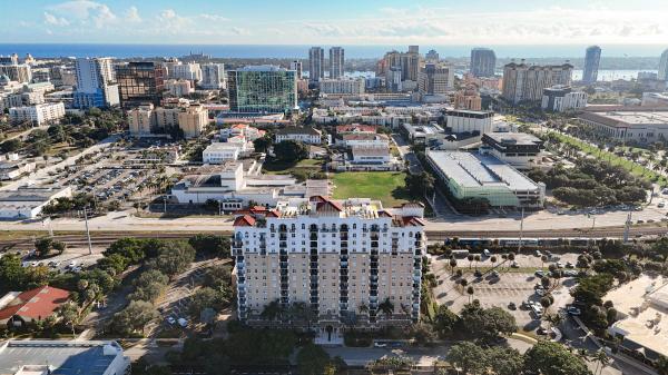 Montecito Palm Beach, 616 Clearwater Park Rd #713, West Palm Beach, Florida 33401, image 1