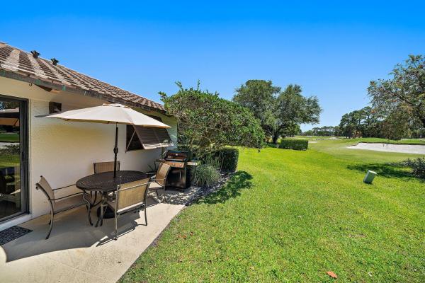 Club Cottages, 821 Club Dr, Palm Beach Gardens, Florida 33418, image 1