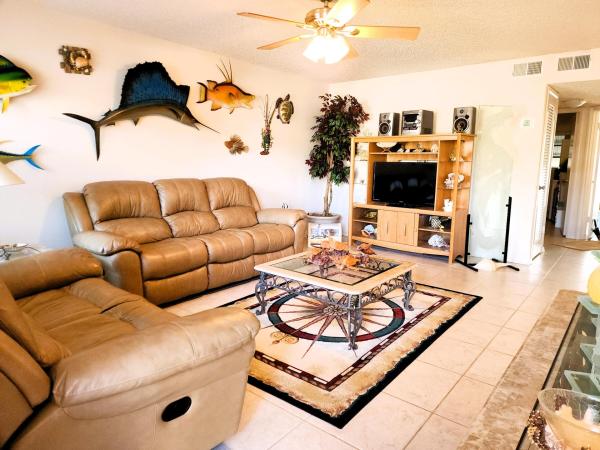 112 Doolen Ct #109, North Palm Beach, Florida 33408, image 1