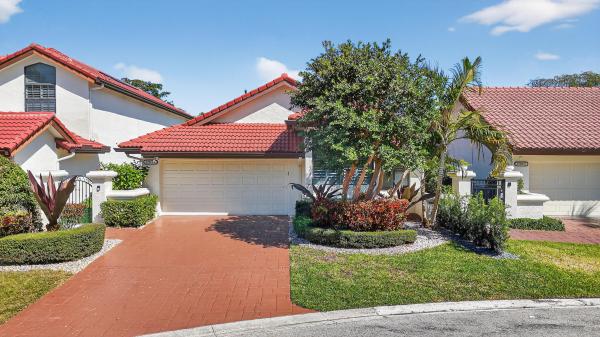 Town Place Club Villas, 21634 Club Villa Ter, Boca Raton, Florida 33433, image 2