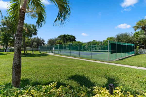 Park At Windwood, 3350 Jaywood Ter #J224, Boca Raton, Florida 33431, image 3