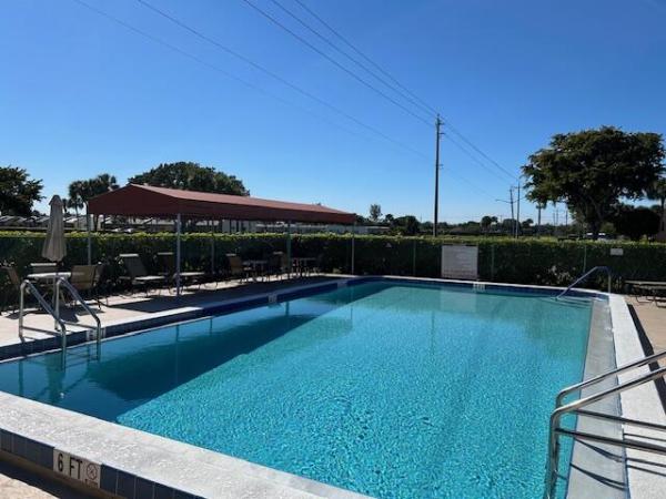 Golden Lakes Village, 239 Golden River Dr, West Palm Beach, Florida 33411, image 1