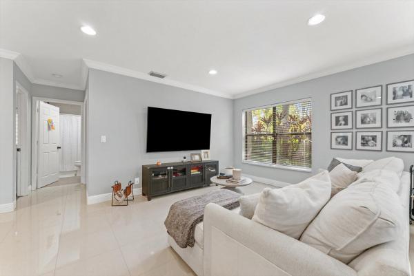 Baywood Village 3, 4475 Carambola Cir S #27328, Coconut Creek, Florida 33066, image 1
