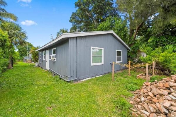 3593 Elizabeth St, Lake Worth Beach, Florida 33461, image 1