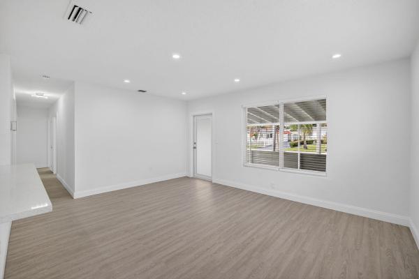 Boulevard Heights, 631 N 70th Ave, Hollywood, Florida 33024, image 3