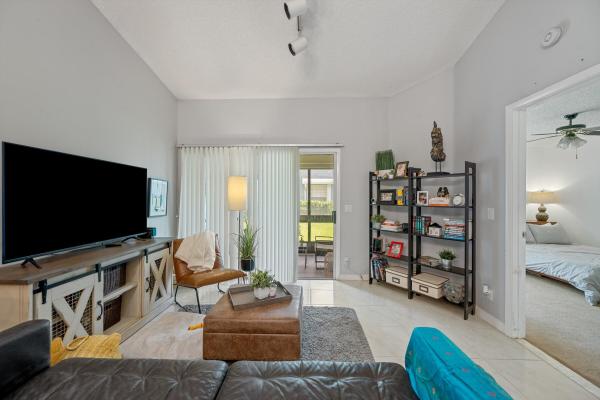 Island Club, 3809 Island Club Cir E, Lake Worth, Florida 33462, image 1