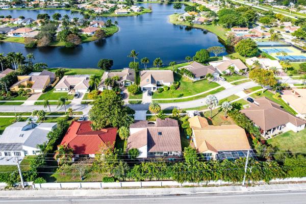 The Estates Of Silverlake, 2412 SW 23rd Cranbrook Dr, Boynton Beach, Florida 33436, image 3
