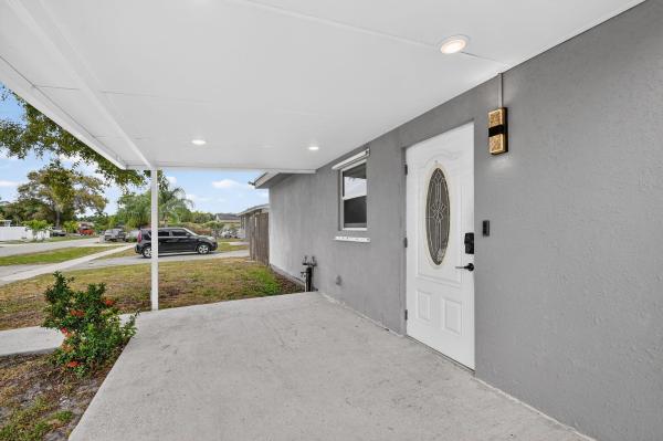 Seminole Manor, 419 Cheyenne Dr, Lake Worth, Florida 33462, image 1