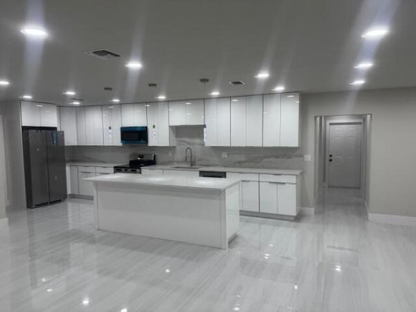 Palm Beach Square, 4259 Empress St, Palm Beach Gardens, Florida 33410, image 1