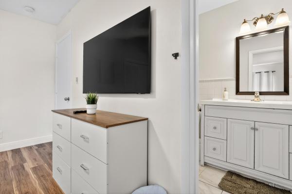 Coral Ridge Isles, 1761 NE 55th St #1-3, Fort Lauderdale, Florida 33334, image 1