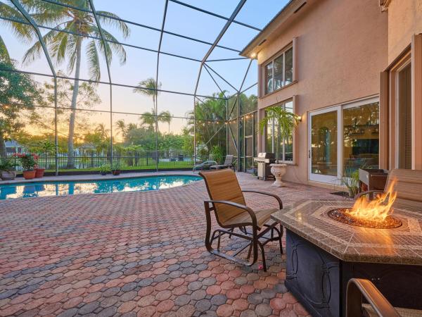 Saturnia, 19243 S Creekshore Ct, Boca Raton, Florida 33498, image 2