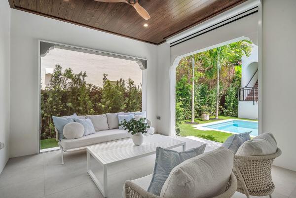 Pershing Park, 230 Pershing Way, West Palm Beach, Florida 33401, image 3