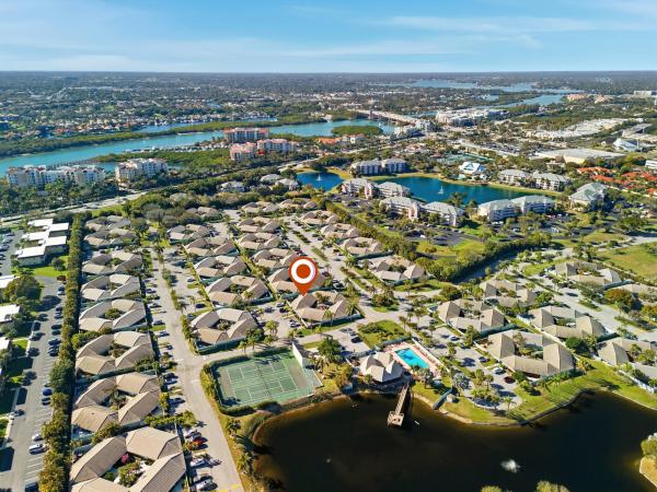 Bella Vista, 1127 E Seminole Ave #9C, Jupiter, Florida 33477, image 2