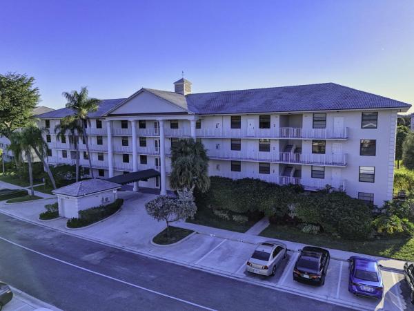 Whitehall, 3716 Whitehall Dr #203, West Palm Beach, Florida 33401, image 1