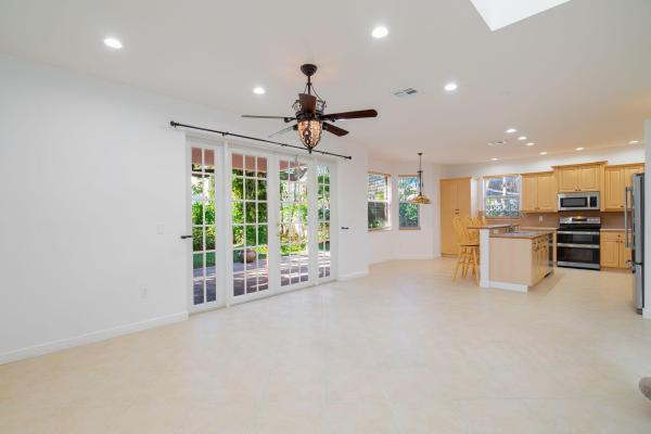 Wyndham, 1321 Isleworth Ct, Royal Palm Beach, Florida 33411, image 1
