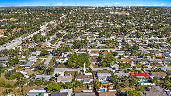 Palm Beach Square, 4410 Birdwood St, Palm Beach Gardens, Florida 33410, image 2