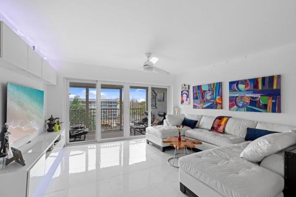 Hillsboro Cove, 1523 E Hillsboro Blvd #634, Deerfield Beach, Florida 33441, image 2