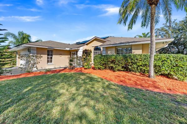 1849 SW Kimberly Ave, Port St. Lucie, Florida 34953, image 2