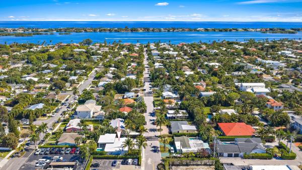 Maddock, 385 Linda Ln, West Palm Beach, Florida 33405, image 1