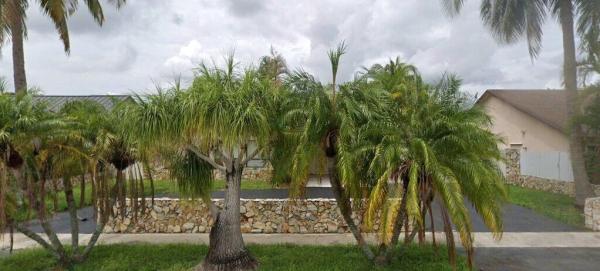 Woodbridge At Pembroke Lakes, 2410 NW 102nd Way, Pembroke Pines, Florida 33026, image 1