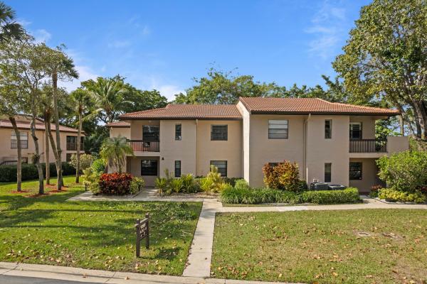 The Pines Of Boca Lago, 9265 Vista Del Lago, Boca Raton, Florida 33428, image 3