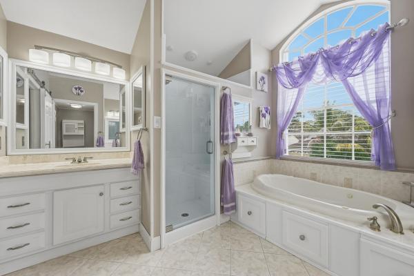Foxhall, 2805 Foxhall Dr E, West Palm Beach, Florida 33417, image 2