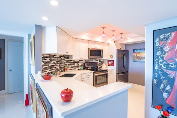 Lincoln Tower, 2400 Presidential Way #1506, West Palm Beach, Florida 33401, image 1