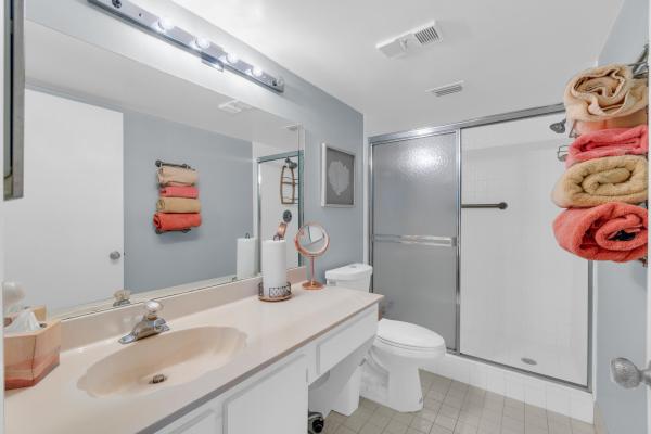 Huntington Lakes 3, 7185 Huntington Ln #202, Delray Beach, Florida 33446, image 1