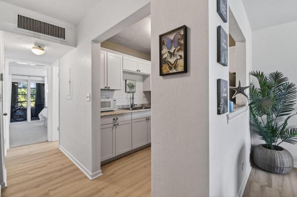 Lakeside Point Gardens, 2286 Lake Osborne Dr #4, Lake Worth Beach, Florida 33461, image 1