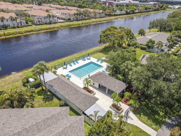 Delray Oaks, 2016 SW 29th Ct #0521, Delray Beach, Florida 33445, image 3