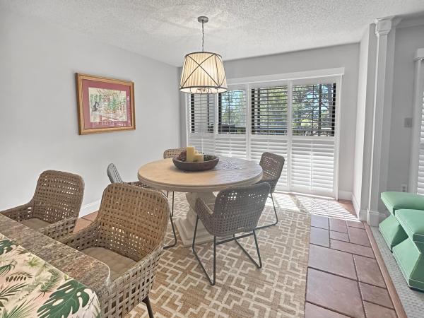 Lakeshore Village Of Meadowood, 3400 Twin Lakes Ter #201, Fort Pierce, Florida 34951, image 1