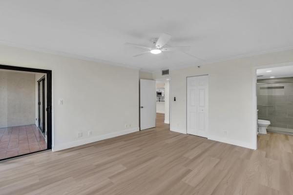 Huntington Lakes 2, 7076 Huntington Ln #803, Delray Beach, Florida 33446, image 1