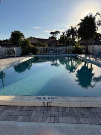 Westchester Townhouses, 4413 Woodstock Dr #A, West Palm Beach, Florida 33409, image 1