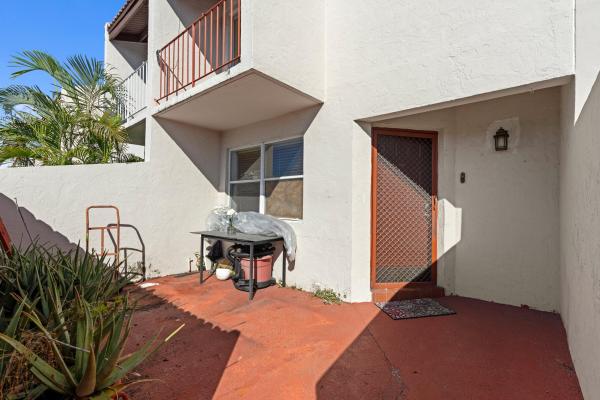 Palmview Townhomes, 5909 SW 36th Ct #14, Davie, Florida 33314, image 1