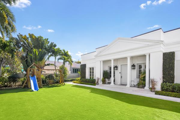 Dodge Estates, 208 Sandpiper Dr, Palm Beach, Florida 33480, image 2