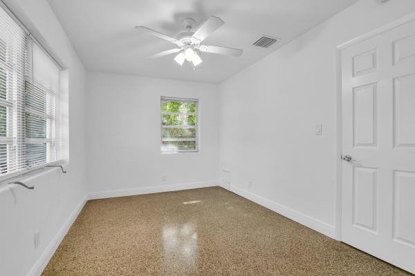 Lake Osborne Terrace, 702 Sunset Dr, Lake Worth Beach, Florida 33461, image 1