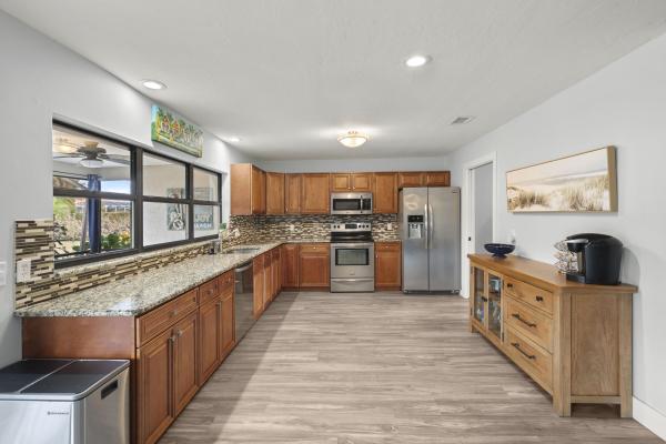 Sandpiper Bay, 2033 SE Allamanda Dr, Port St. Lucie, Florida 34952, image 2