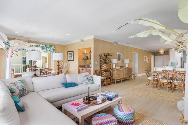 Villas Of Ocean Ridge Par, 5900 Old Ocean Blvd #B3, Ocean Ridge, Florida 33435, image 2