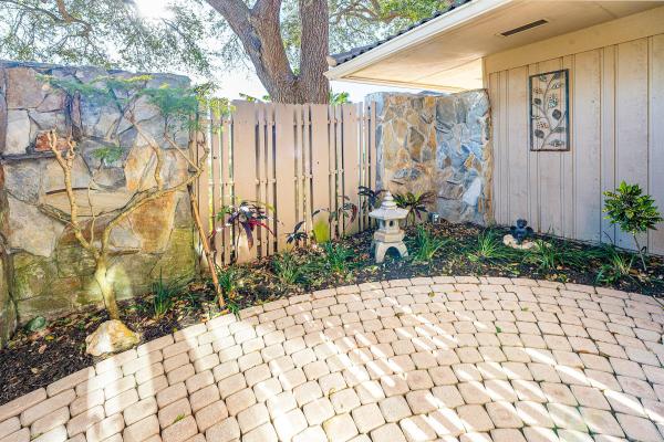 Thurston Estates, 4 Sutherland Ct, Palm Beach Gardens, Florida 33418, image 2