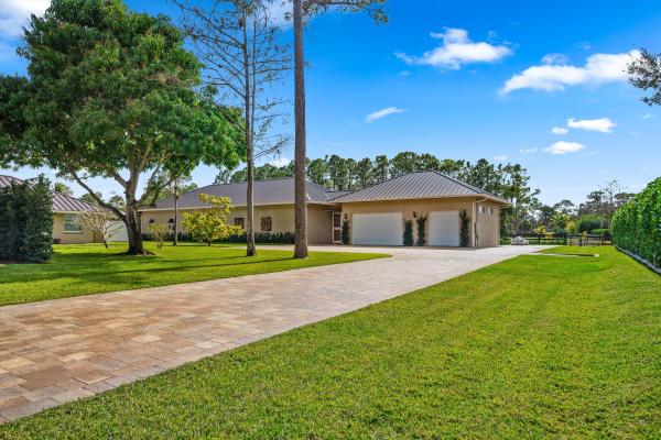 Paddock Park 2 Of Wellington, 14598 Halter Rd, Wellington, Florida 33414, image 2