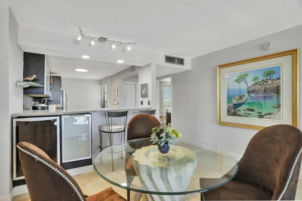 Boca Bayou, 4 Royal Palm Way #6020, Boca Raton, Florida 33432, image 3