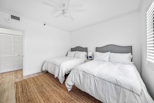 Oak Harbour, 944 Oak Harbour Dr, Juno Beach, Florida 33408, image 1