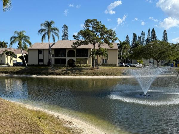 Pine Ridge 3, 338 Pine Ridge Cir #B-2, Greenacres, Florida 33463, image 3