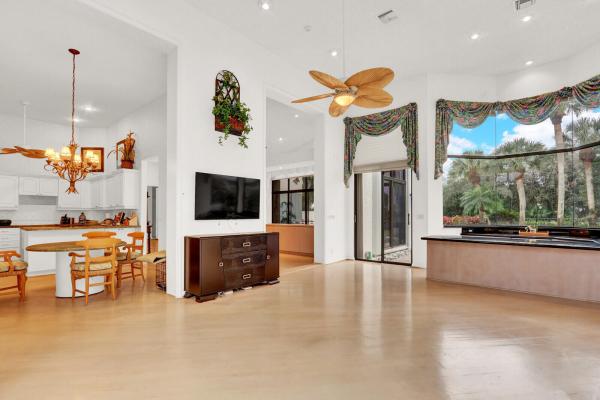 Frenchman's Creek Beach & Country Club, 13228 Verdun Dr, Palm Beach Gardens, Florida 33410, image 3