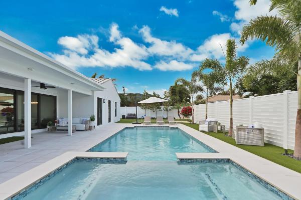 Tomkus, 441 S Lyra Cir, Juno Beach, Florida 33408, image 3