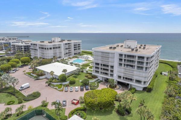 The Enclave Of Palm Beach, 3170 S Ocean Blvd, Palm Beach, Florida 33480, image 1