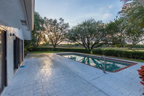 Windsor Way, 2451 Windsor Way Ct, Wellington, Florida 33414, image 3